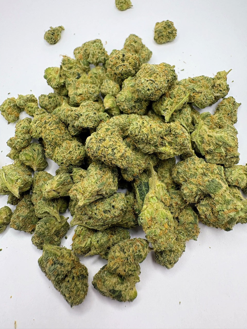 Frosty ~ Smalls 41.86% THCa Hemp Flower (Exotic Indoor) Indica