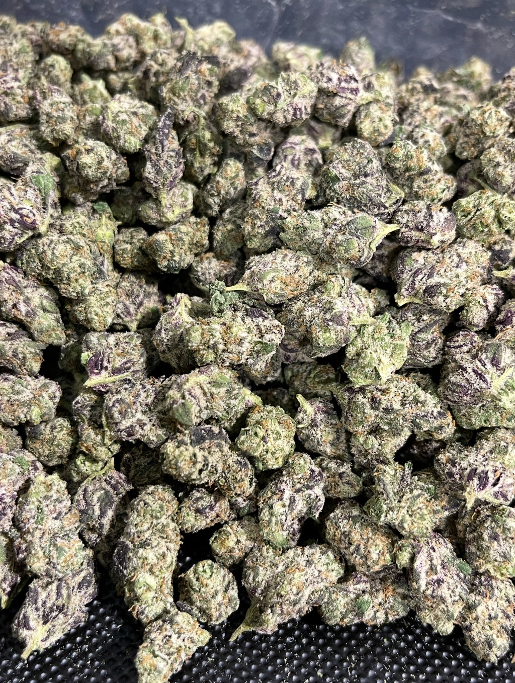 Pink Pineapple ~ smalls/med 36.52% THCa Hemp Flower (Exotic Indoor) Sativa